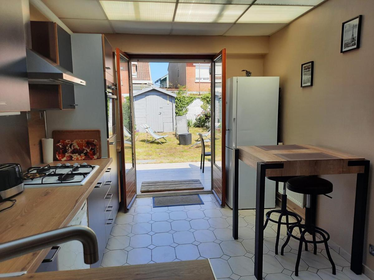 Maison Chez Lili à 200 m de la plage ,jardin privé et clos Gravelines Quarto foto